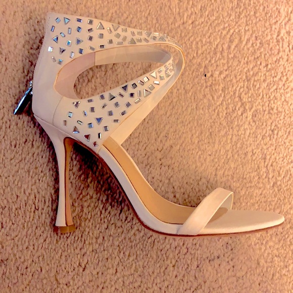 Vince Camuto dressy shoes - Picture 1 of 3